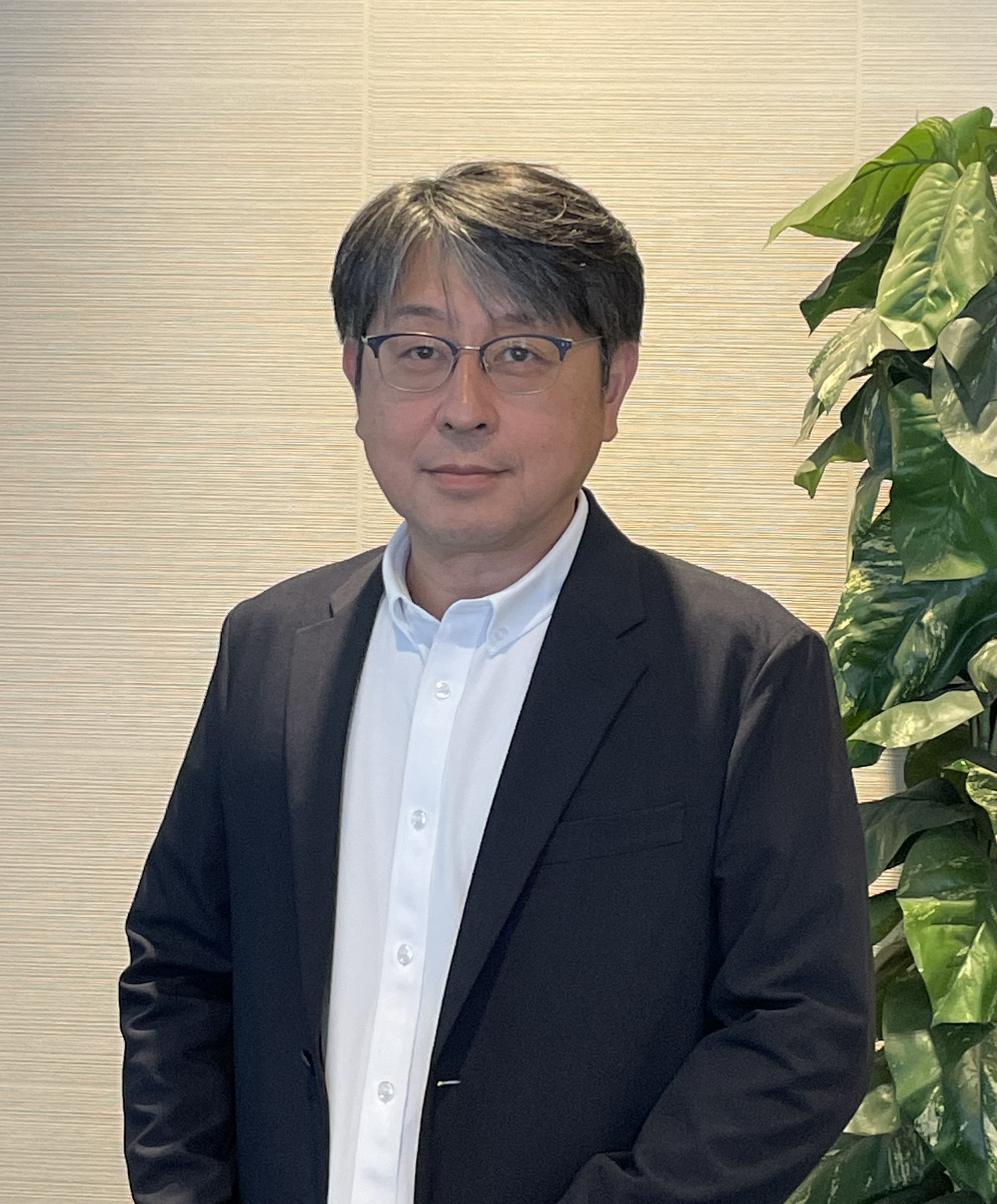 代表取締役社長　藤田　仁